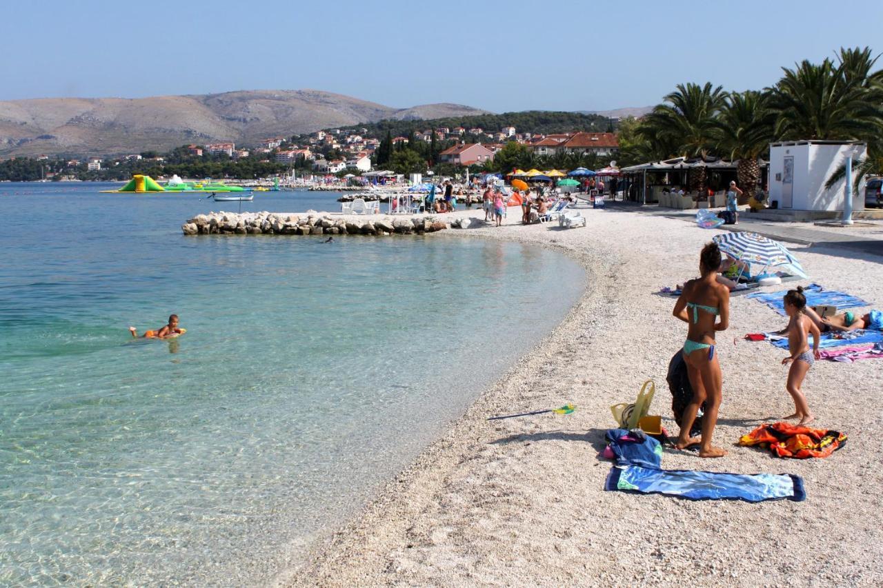 Apartments With A Parking Space Okrug Gornji, Ciovo - 1107 Trogir Exterior photo